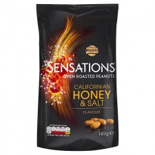 Walkers Sensations Californian Honey and Salt Peanuts 145g