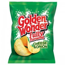 Golden Wonder Fully Flavoured Cheese and Onion 32 x 32.5g