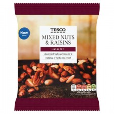Tesco Unsalted Mixed Nuts and Raisins 250g